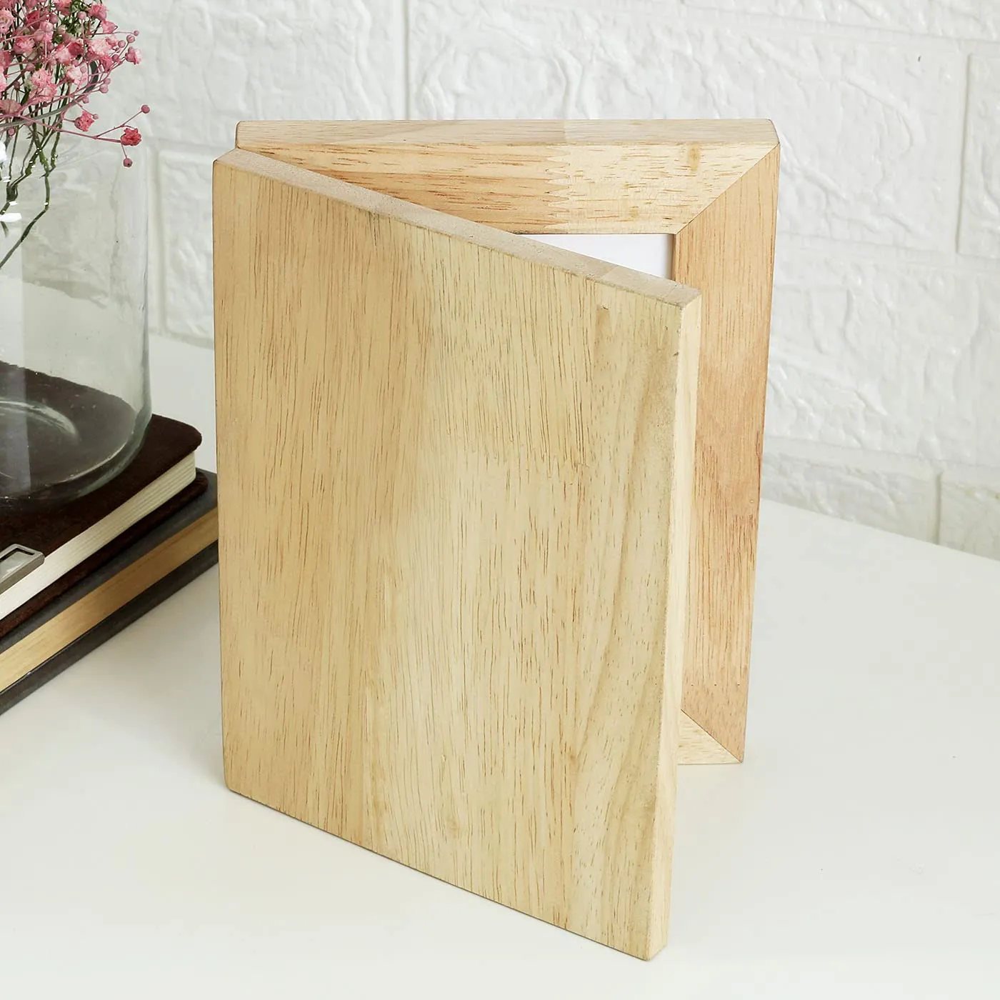 Graphicalmela Wooden folding photoframe