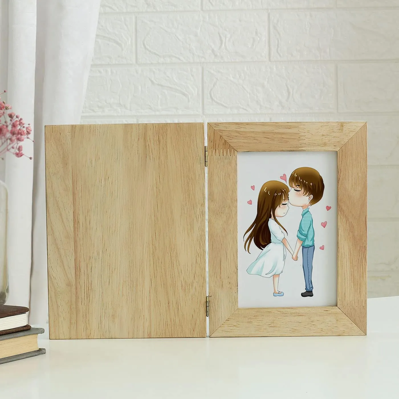 Graphicalmela Wooden folding photoframe