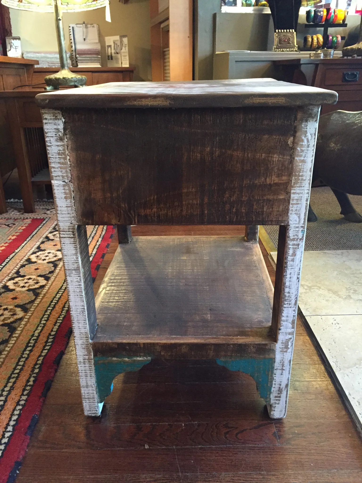 La Boca 1 Drawer End Table