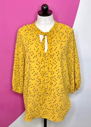 NEW YORK & CO NEW POLKA DOT TIE TOP - M