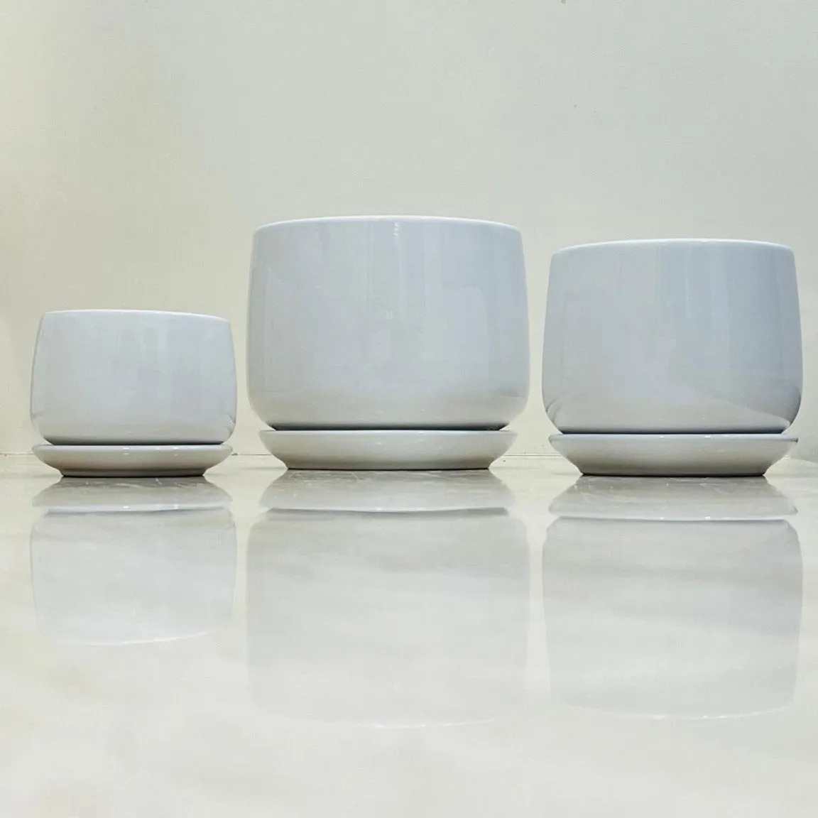 Pure Essence Ceramic Pot Set Of 3