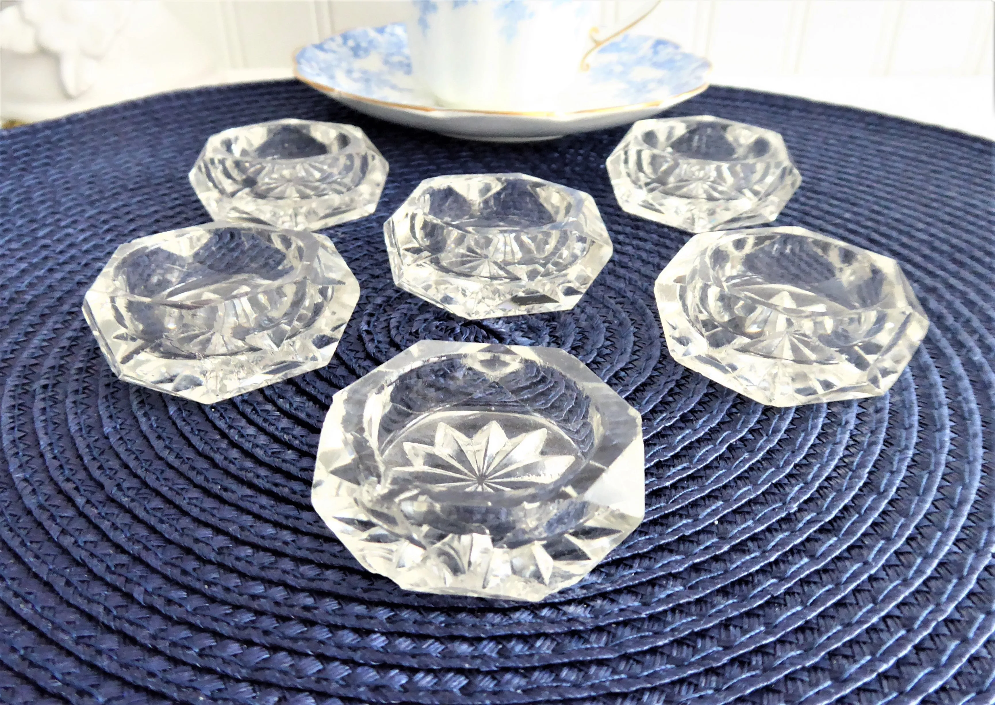 Salt Dips Set 6 Victorian 1890s Honeycomb Diamond Faceted Glass Open Salts